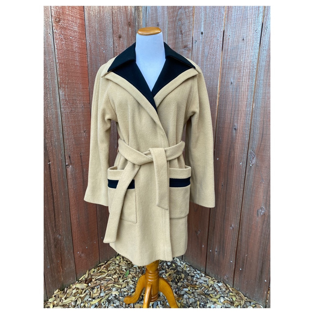 Country Pacer Vintage 1960s Coat